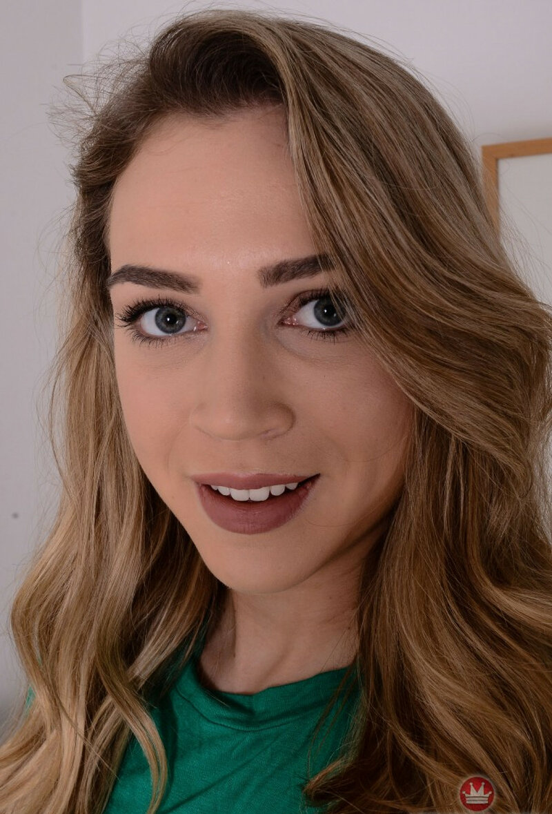 Арина, 24